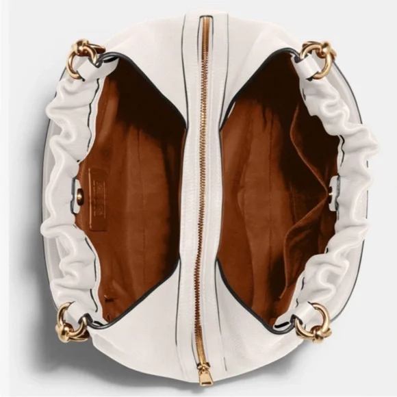 Coach maya shoulder bag in pebbled leather chalk off white - Picture 11 of 11